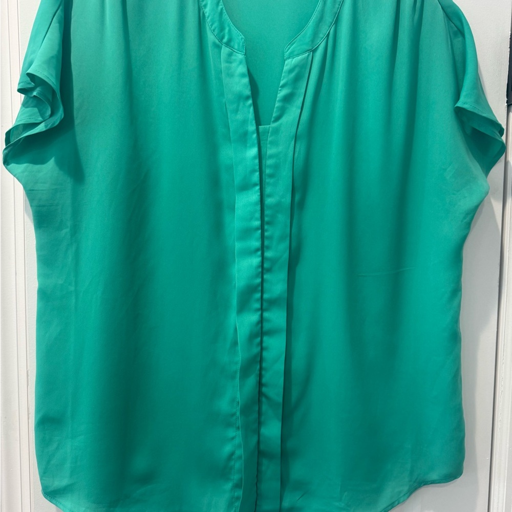 Elegant Green Women's Top